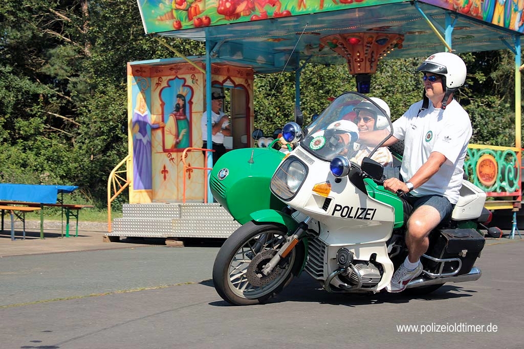 Sommerfest-Polizeioldtimer-Museum_2012 (20).jpg